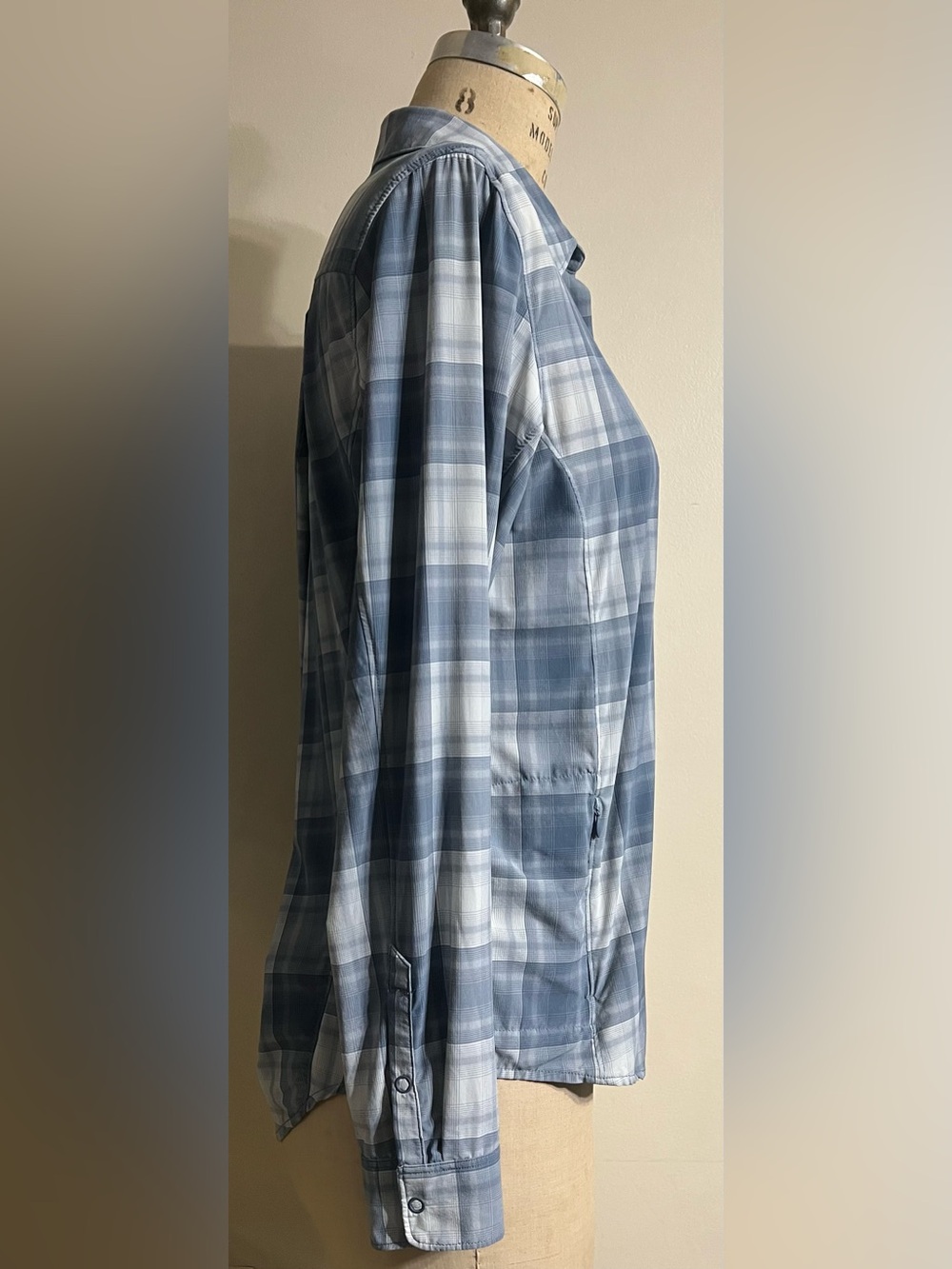 Outdoor Research Astroman Long-Sleeve Sun Plaid Shirt Light Blue Size Medium